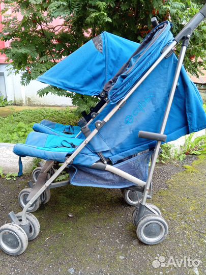 Коляска для двойни