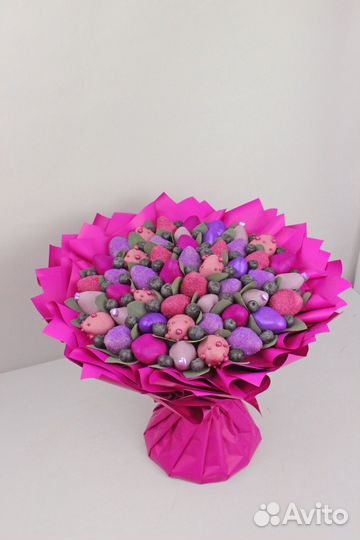 Букет из клубники в шоколаде Fuchsia