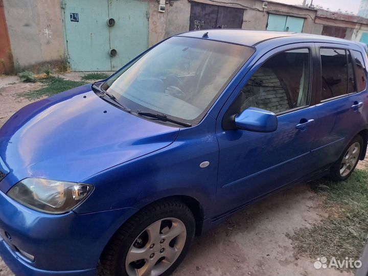 Mazda Demio 1.5 AT, 2003, 214 200 км