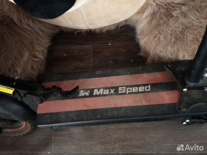 Электросамокат Kuggo max speed