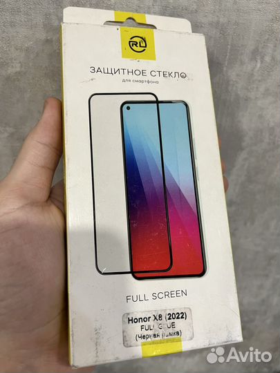 Чехлы на телефон