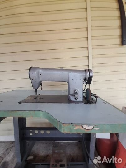 Швейная машина Подольск с электроприводом