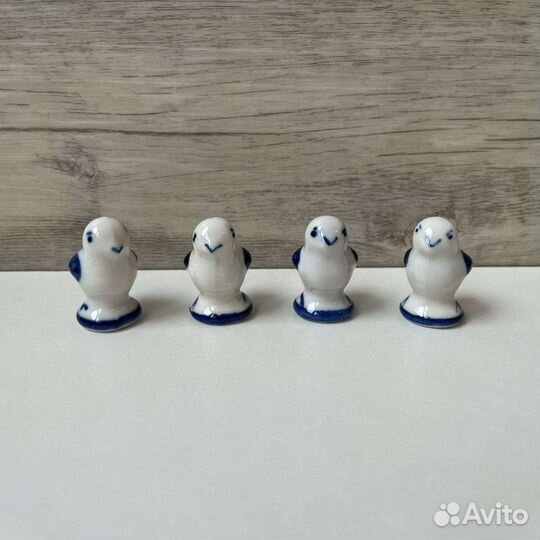 «Куриное подворье» (Петушок, курочка, др. Гжель)