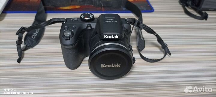 Зеркальный фотоаппарат Kodak