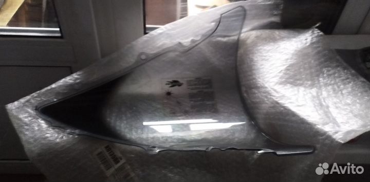 Новое оригинальное стекло Yamaha R6