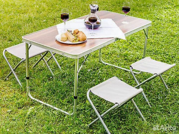 Складной туристический стол со стульями