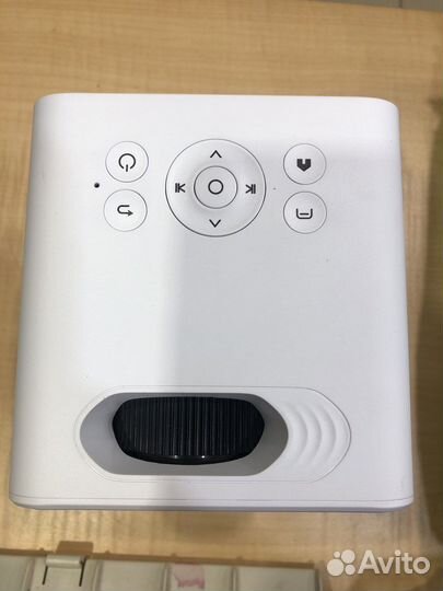 Видеопроектор