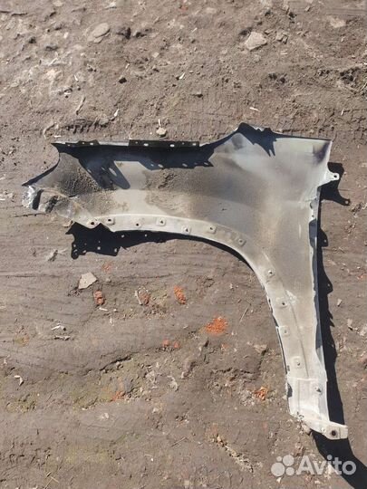 Переднее крыло на 