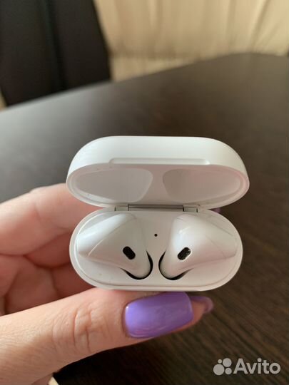 Airpods 2