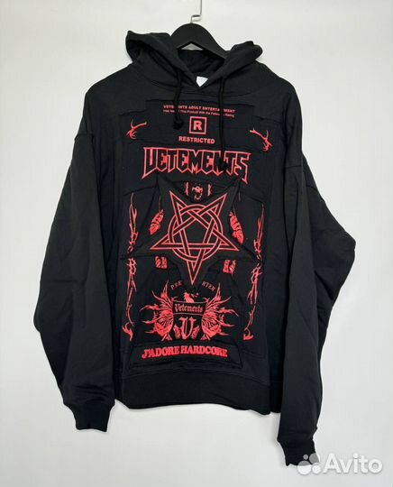 В наличии Vetements Hardcore Red Patch Hoodie