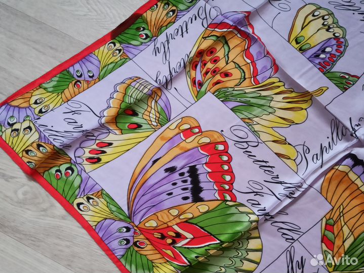 Шелковый платок Бабочки