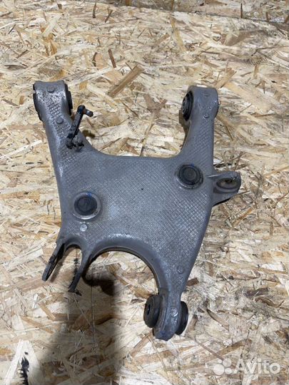 Рычаг подвески задний Bmw 7 Серия F02 N63