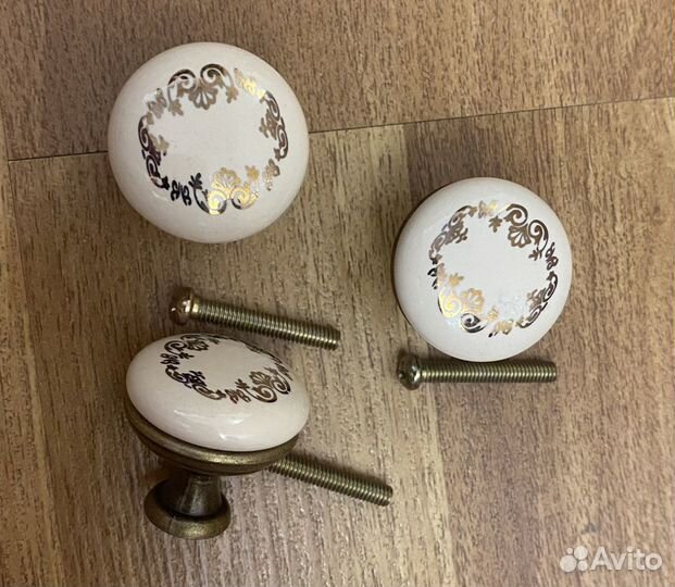 Декоративные ручки для мебели