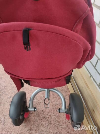 Велосипед-коляска трехколесный с ручкой