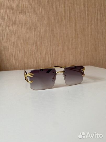 Солнцезащитные очки в винтажном стиле