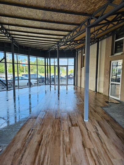 Торговая площадь, 70 м²