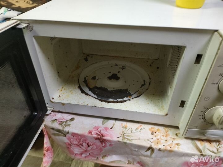 Микроволновка на запчасти