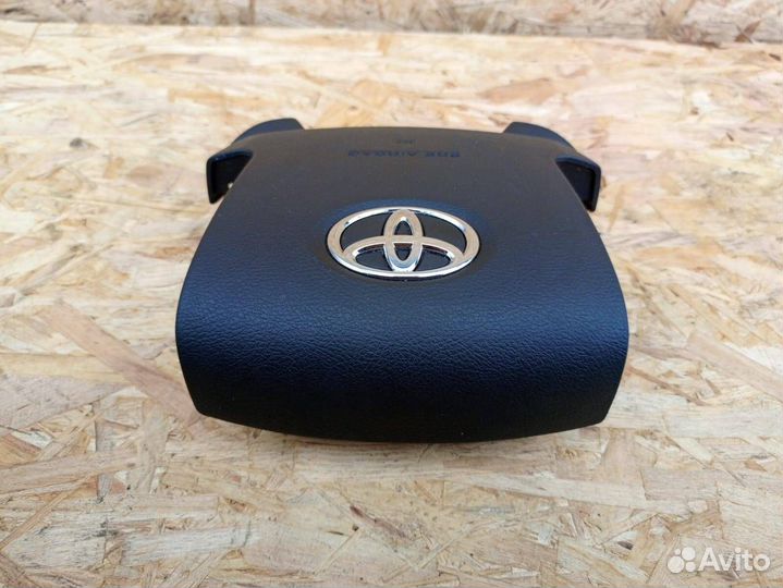 Подушка безопасности Toyota Land Cruiser 200