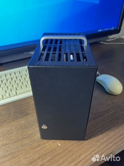 Компактный компьютер mini itx