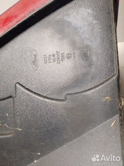Фонарь задний правый Ford C-Max 2003-2010 минивэн