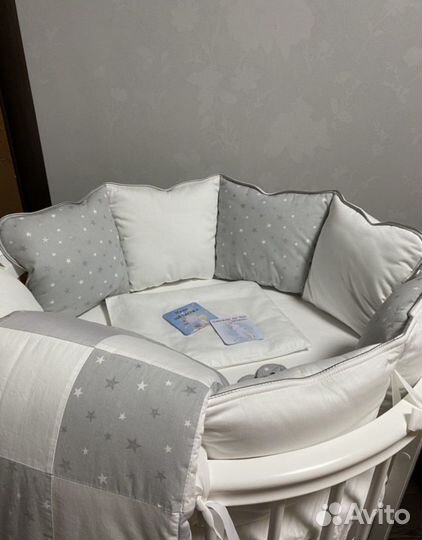 Бортики на детскую кроватку