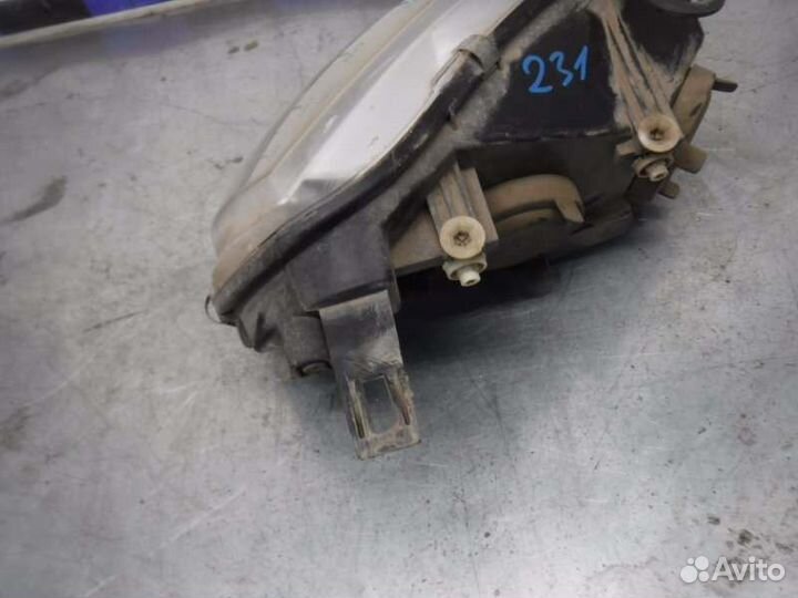 Фара передняя левая Лада Калина 11194 2008