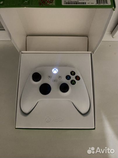 X box series s Джостик