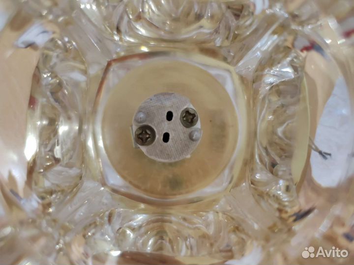 Светильник потолочный встраиваемый