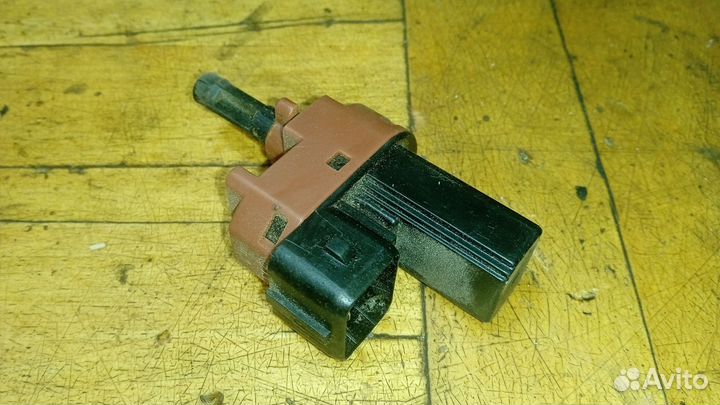 Датчик включения сцепления Ford Fusion (2002-2017)