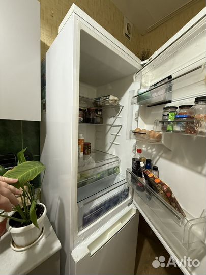 Холодильник Leran