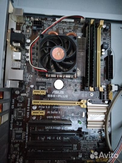 Материнская плата с процессором