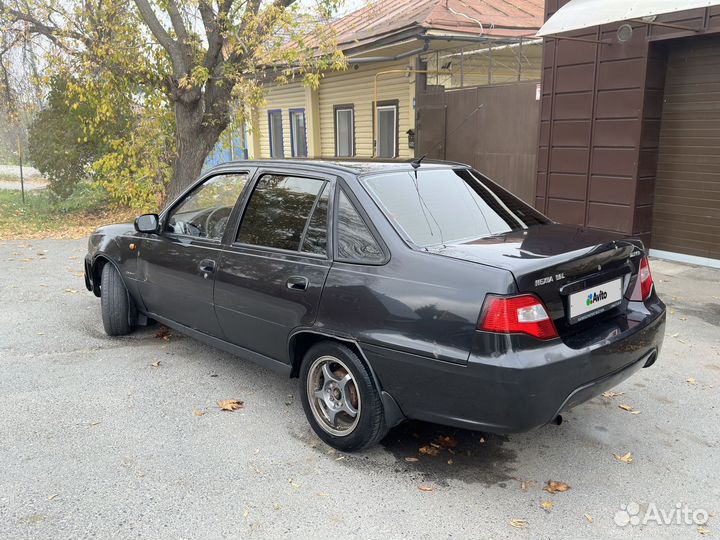 Daewoo Nexia 1.6 МТ, 2012, битый, 219 000 км