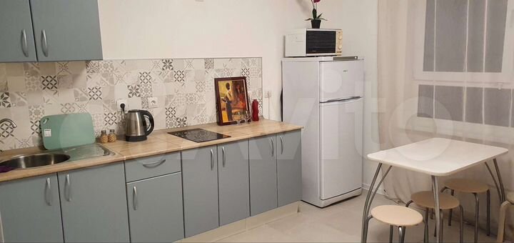 2-к. квартира, 54 м², 6/17 эт.