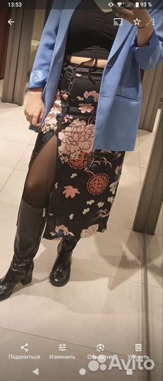 Юбка миди с разрезом