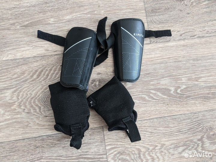 Детские футбольные щитки kipsta f140 декатлон xs