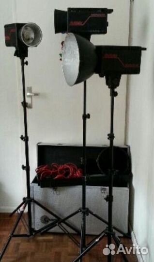 Комплект импульсного света Multiblitz