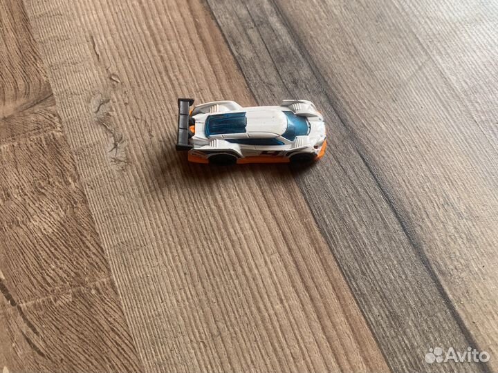 Машинки хотвилс