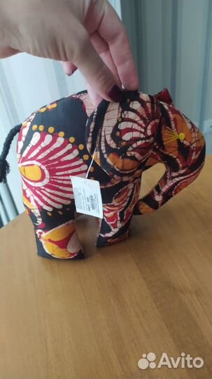 Слон из Непала