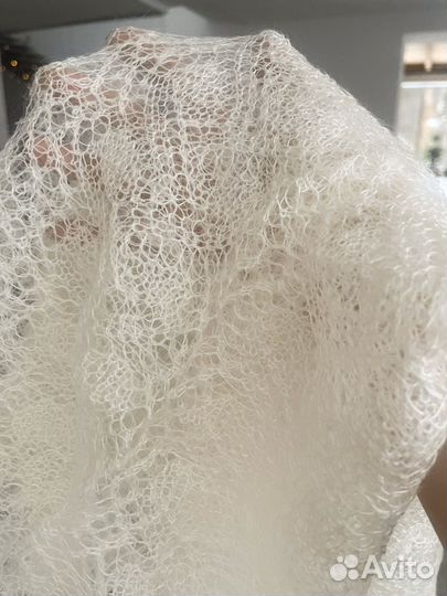 Оренбургский пуховый платок, молочный, новый