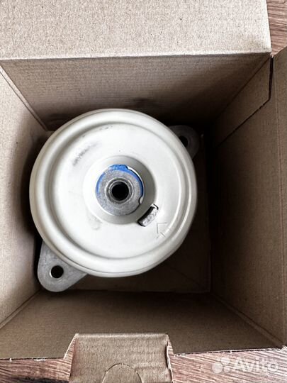 Опора двигателя 80001071 Corteco A2042401517