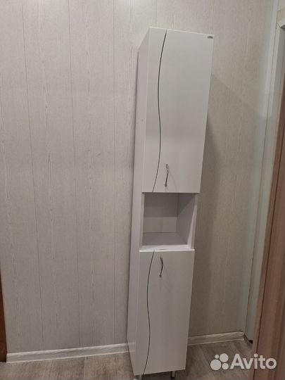 Шкаф пенал для ванной бу