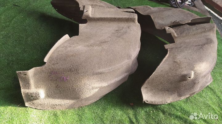 Подкрылки задние пара задние Audi A6 Allroad C6