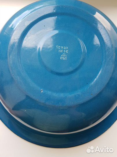 Эмалированный тазик