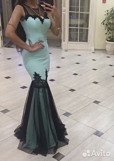 Вечернее платье