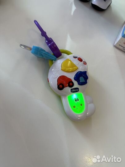 Игрушка развивающая Chicco Говорящие ключи