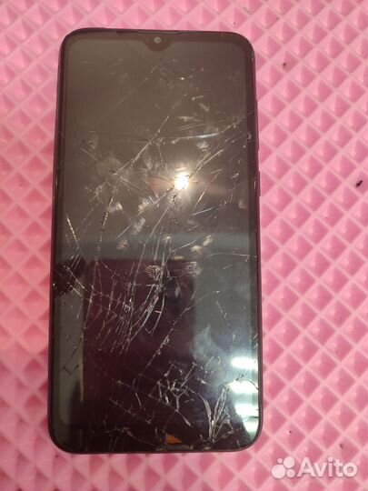 HUAWEI Y7 (2019), 3/32 ГБ