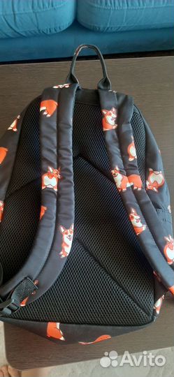 Рюкзак школьный