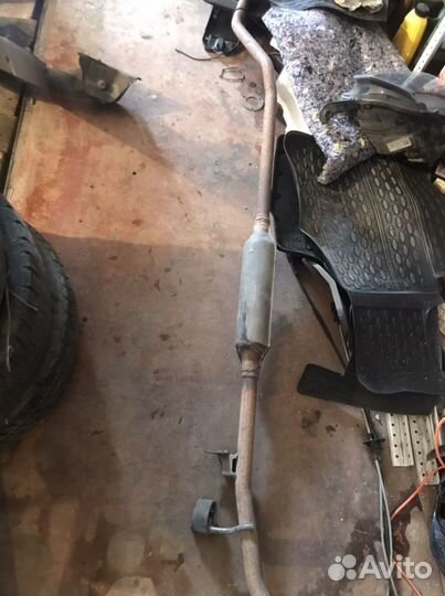 Глушитель рено логан 2