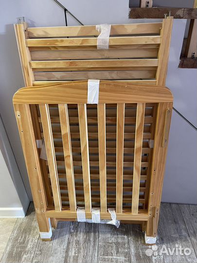 Кроватка классическая деревянная