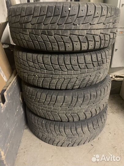 Колеса в сборе Nissan на резине Michelin R17